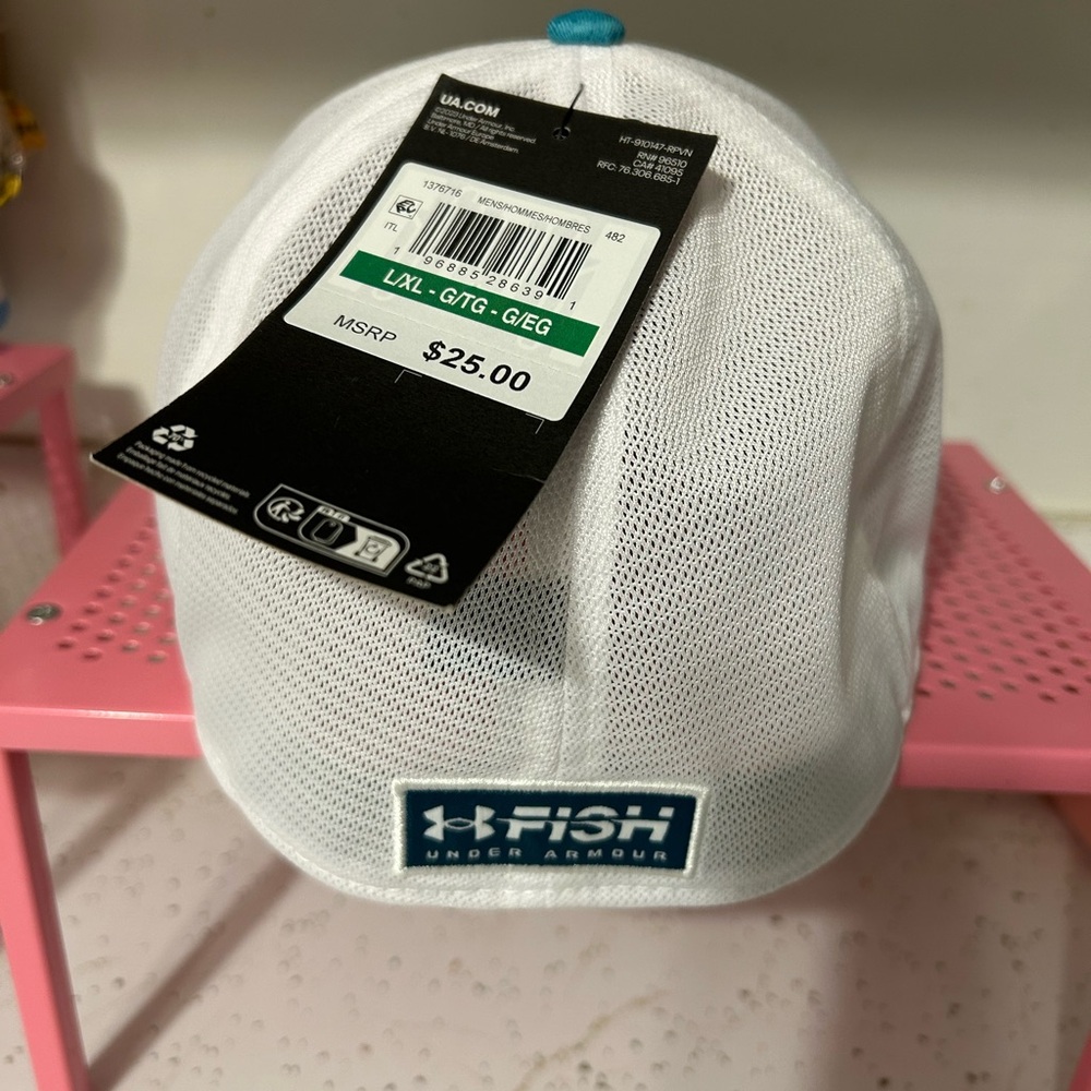 Under Armour Hat - Picture 3 of 3